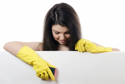 Professional commercial cleaning for retail and mixed-use properties in E1